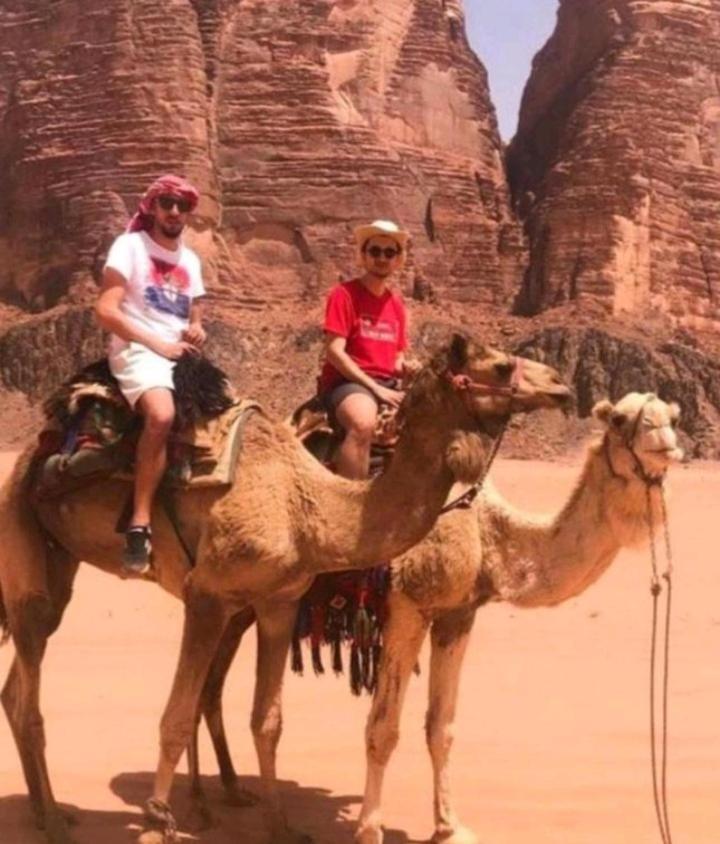 Saleem With Jeep Tour Leilighet Wadi Rum Eksteriør bilde
