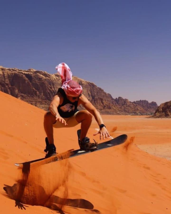 Saleem With Jeep Tour Leilighet Wadi Rum Eksteriør bilde